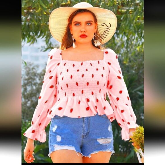 Pink and Red Polka Dot Women's Top 1X - Picture 1 of 4